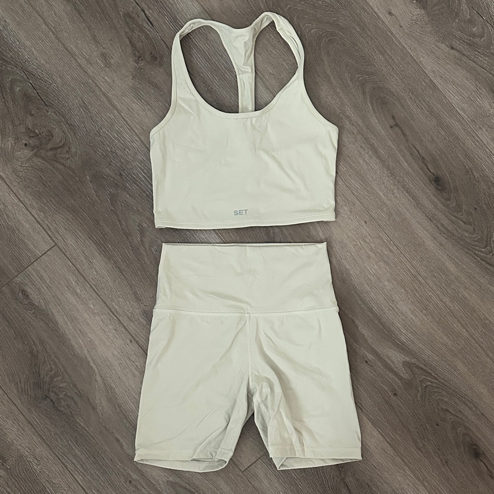 SET ACTIVE- Light Cream Racerback Sports Bra & High-Waist Bike Shorts